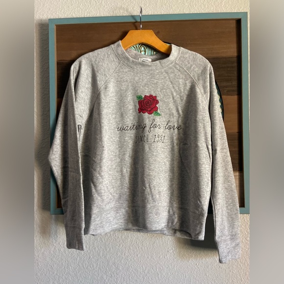 Forever 21 Sweaters - NWT Heritage 1981 Statement Crew Neck Sweater